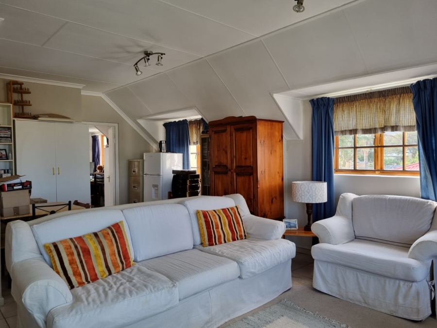 3 Bedroom Property for Sale in Heuningkloof Western Cape
